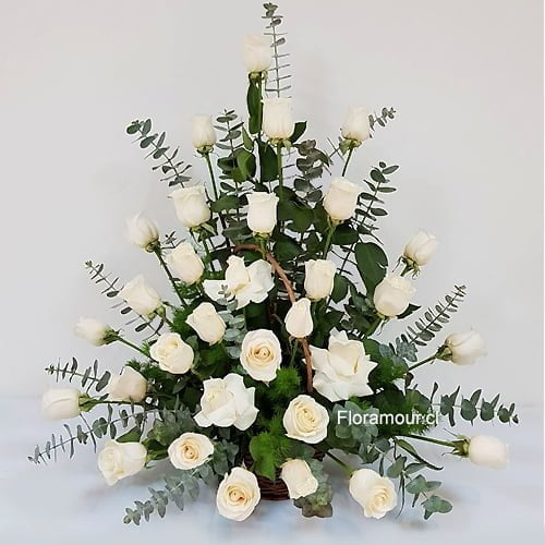 Patricia - Arrimo de 30 rosas blancas premium - Floramour
